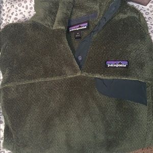 Women’s medium army green Patagonia